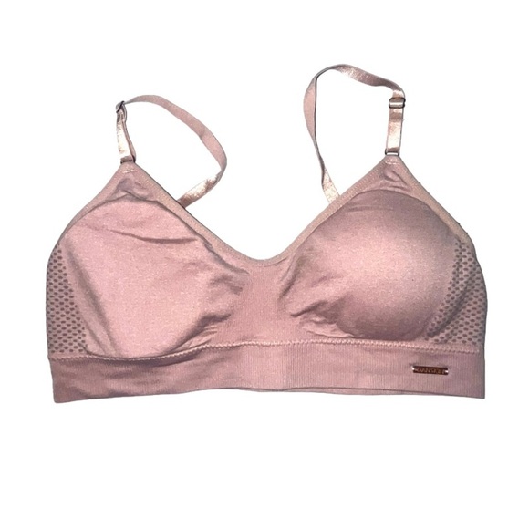 Danskin Adjustable Strap Padded Seamless Sports Bra Removable Pads Size Medium - Picture 1 of 7